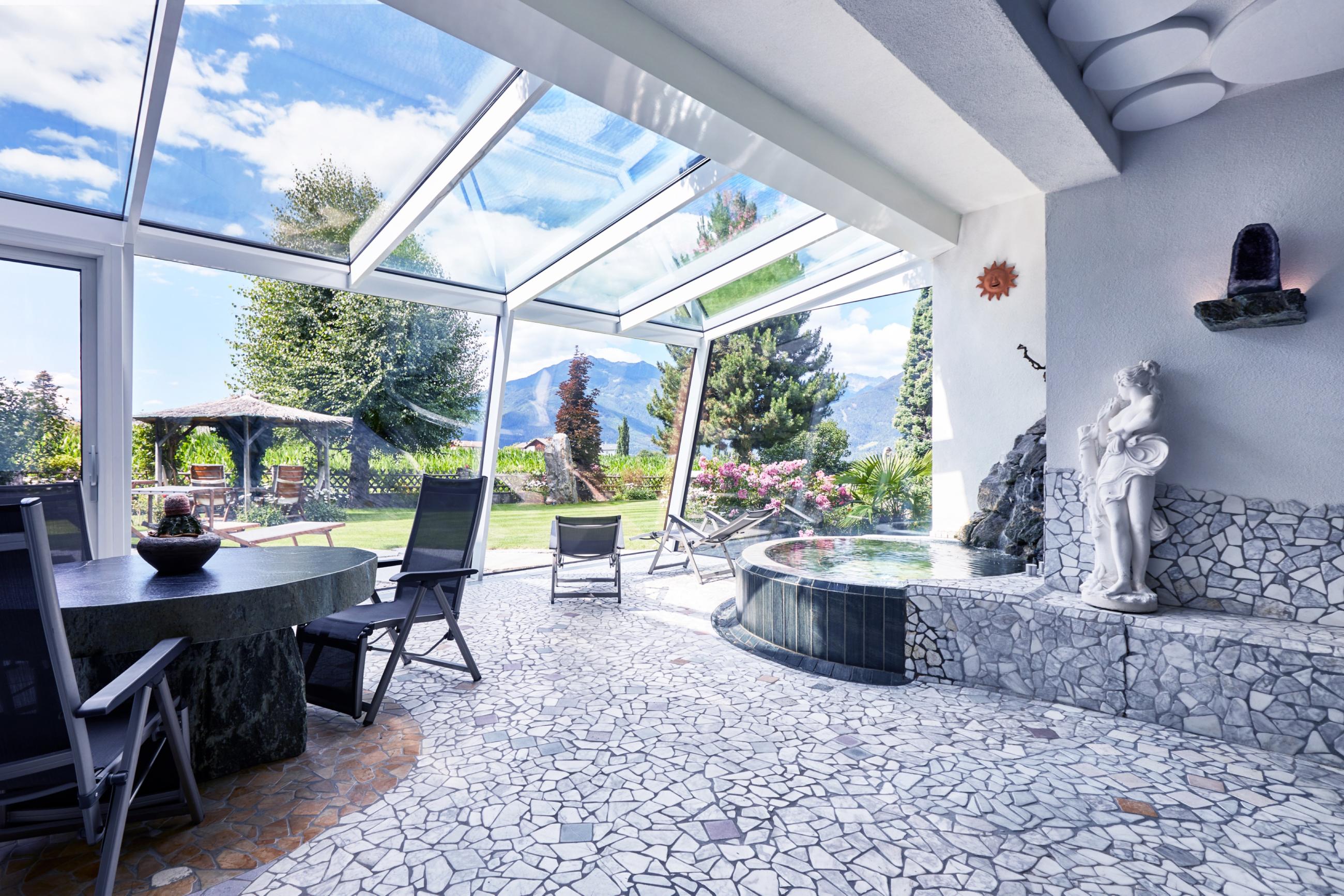 Mineralienhotel bazén